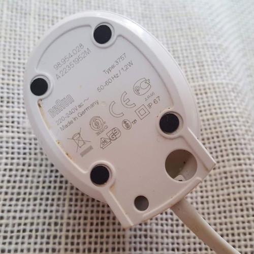 Braun Oral B charger used, type 3557 made in Germany