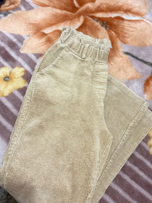 Women's beige corduroy pants like new with pockets and elastic
