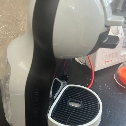 Krups Nescafe Dolce Gusto Mini Me coffee maker used, white/black