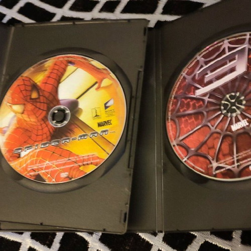 Spider-Man and Spider-Man 3 DVD like new with gift