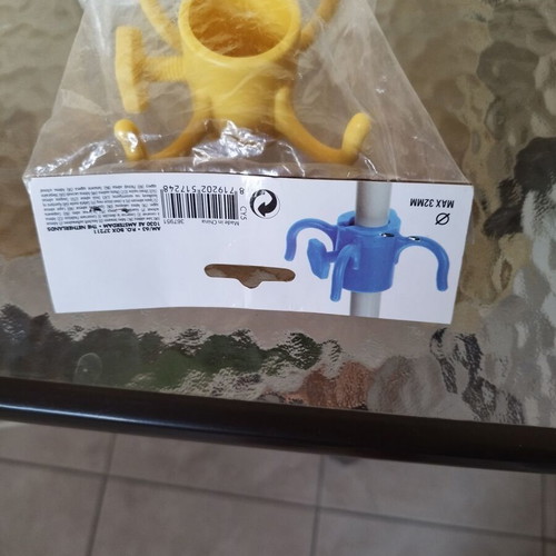 Beach umbrella hanger new
