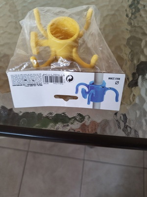 Beach umbrella hanger new