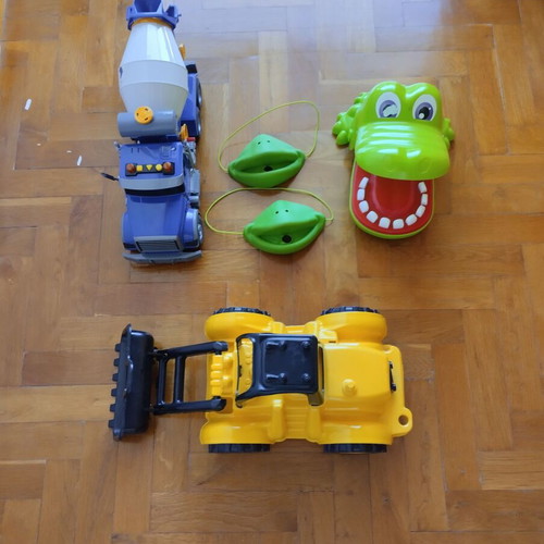Children's toys like new, complete set