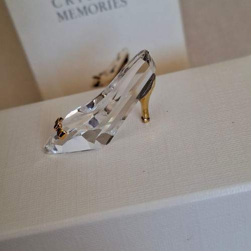 Swarovsky shoe new from the Classics series