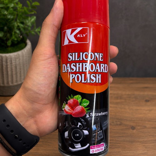 Car Silicone Spray with Cherry, Lemon, Apple, and Strawberry Scent