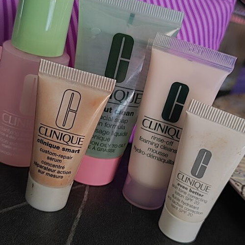 Clinique skincare set new with pouch