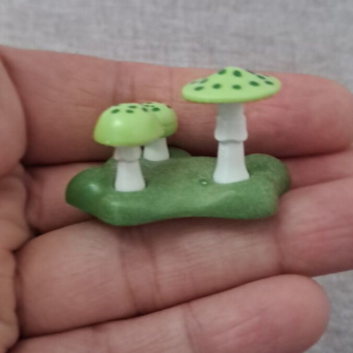 Playmobil green mushrooms toy set