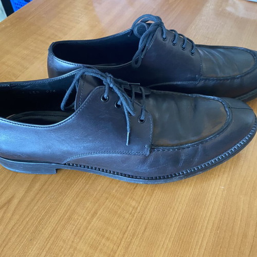 Prada men's leather shoes used, size 42-43, black