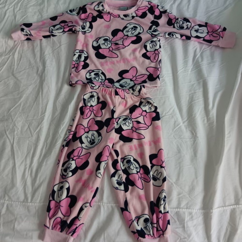 Minnie pajamas for 2 years old, used, 100% polyester