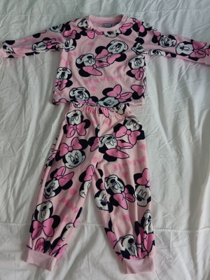 Minnie pajamas for 2 years old, used, 100% polyester