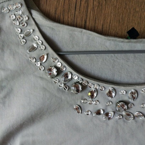 Benetton dress size M like new, grey with embroidery