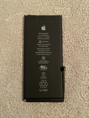 iPhone 11 battery used, original with 79% health