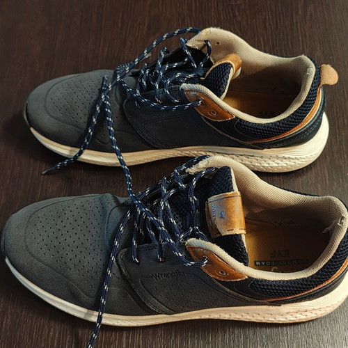 Wrangler sneakers blue and brown, size 44