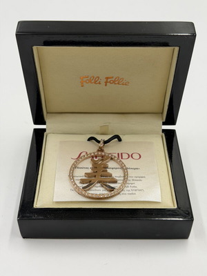 Folli Follie x Shiseido 140 Years Limited Edition Pendant like new