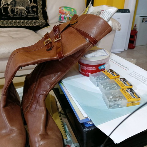 Women's leather boots from Italy like new, brown, size 36