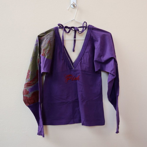 Pink Woman purple blouse open front and back used, size S/M, patterned