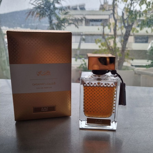 Qasamat Ebhar Eau de Parfum like new, 65ml with 4-5 sprays missing