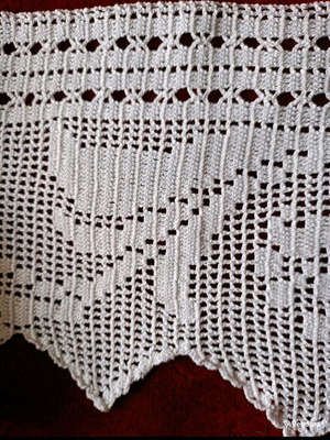 White handmade lace tulip design 3 meters length 20 width new