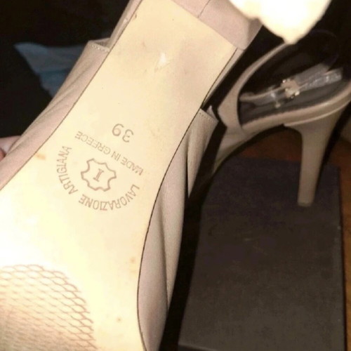 Bibi Lou leather slingback peep toe heels like new, size 39, nude