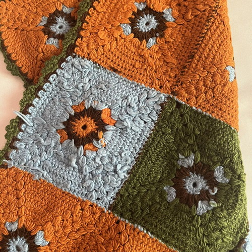 Vintage handmade crochet rug 83x49cm with 70s granny squares, used