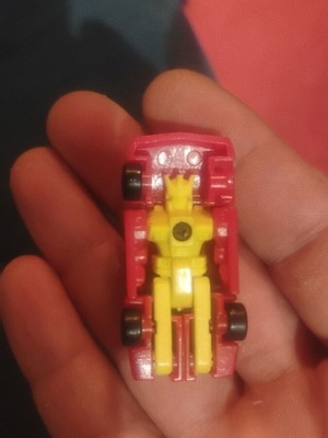 Transformers small corsair used, missing one wheel