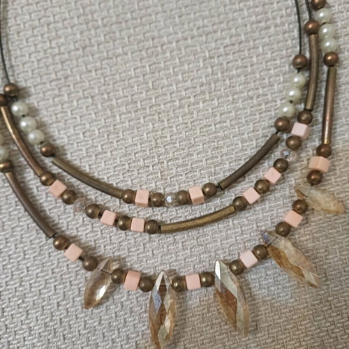 Multilayer necklace like new with beads and metal elements