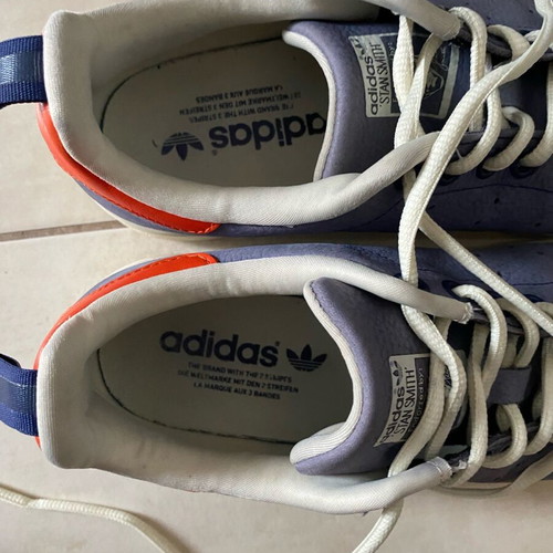 Adidas Stan Smith 39 1/3 athletic shoes like new, blue and red