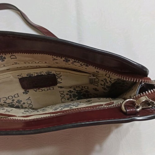 Doca women's crossbody bag like new, burgundy-brown