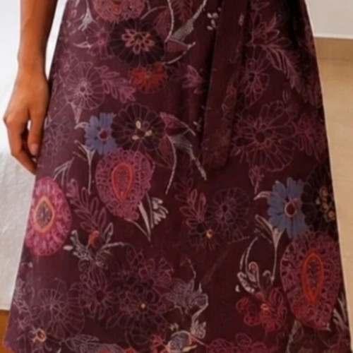 Skirt In Wear size 38 like new, airy summer with belt