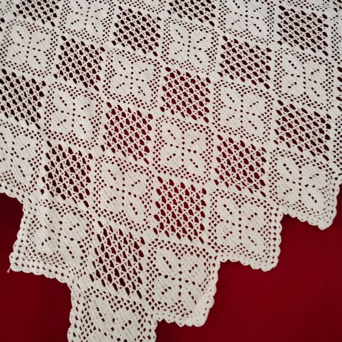 Crocheted doily new 0.60x0.65