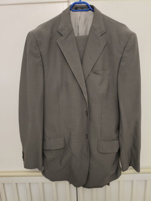 Suit used, jacket and trousers size L
