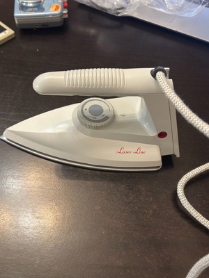 Clothes iron new