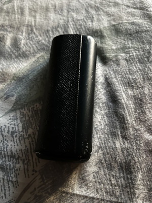 Iqos Iluma Prime black used with external wear