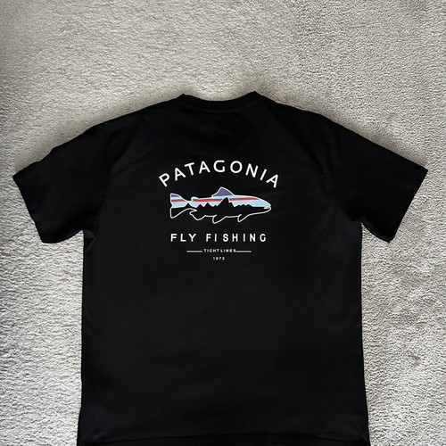 Patagonia Framed Fitz Roy Trout Organic T-Shirt XXL like new, black