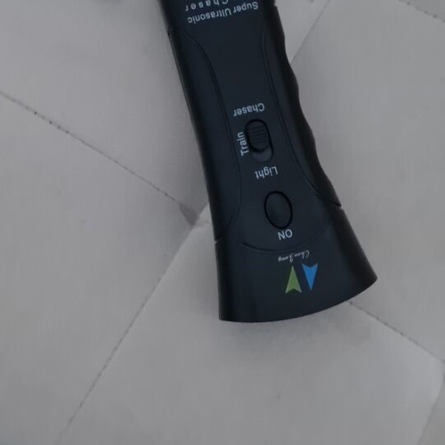 Clicker dog repellent ultrasonic device like new