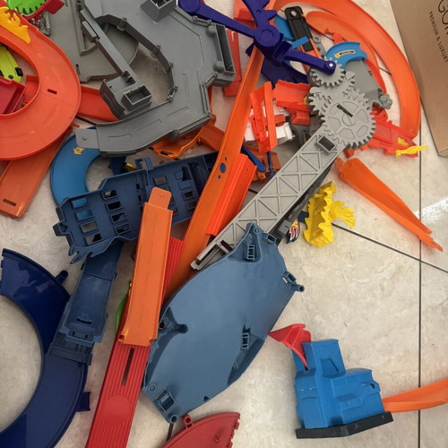 Hot Wheels tracks used, pack