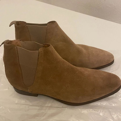 Zara Chelsea suede men's boots beige like new