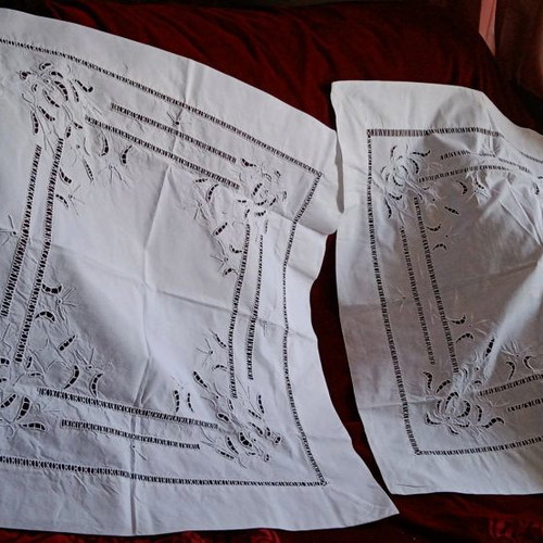 Table linens with cutwork embroidery and handmade large azur, new, set of 2