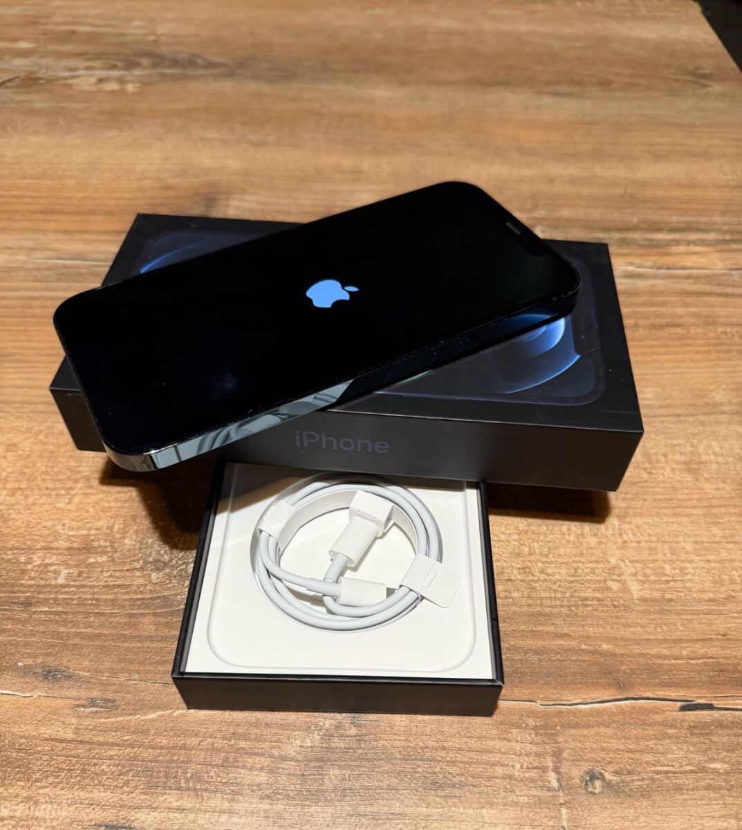 iPhone 12 Pro Max 128GB Deep Blue като… - € 320,00 - Vendora.bg