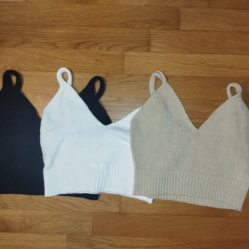 Set of 3 knitted crop tops like new, black white beige