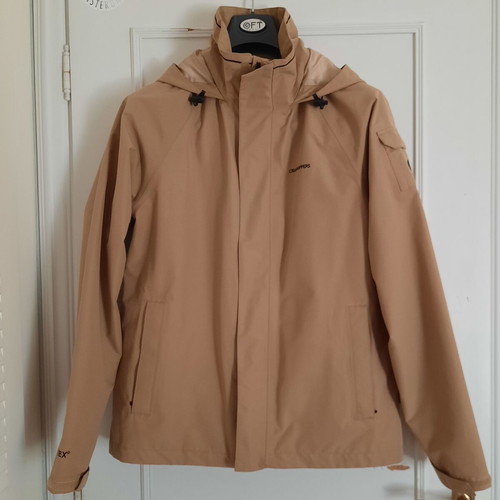 Craghoppers men's Gore-Tex jacket like new, beige, size L