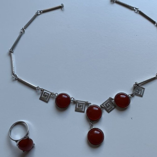 Silver jewelry set with ring and necklace used, stamped 925