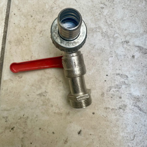 Outdoor faucet 3/4, large hose connection