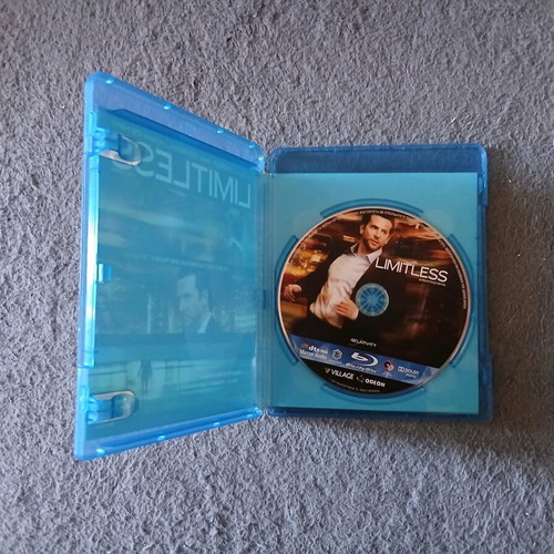 Limitless Blu-Ray movie used with Greek subtitles, adventure sci-fi