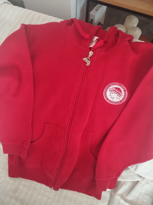 Olympiacos original kids hoodie 12 years with free T-shirt