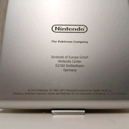 Nintendo DS Pokemon Black White Version 2 double game case metallic inox like new