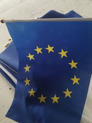 European Union flags new, pack of 40 plus 10 gift