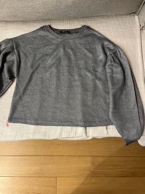 Zara metallic blouse new, gray, size M