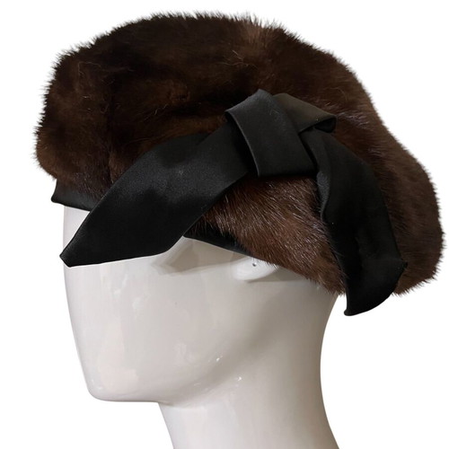 Women's real mink fur banie like new, brown and black
