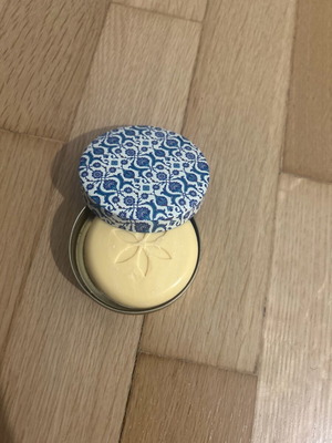 Aromatic soap in metal case from Turkey new
